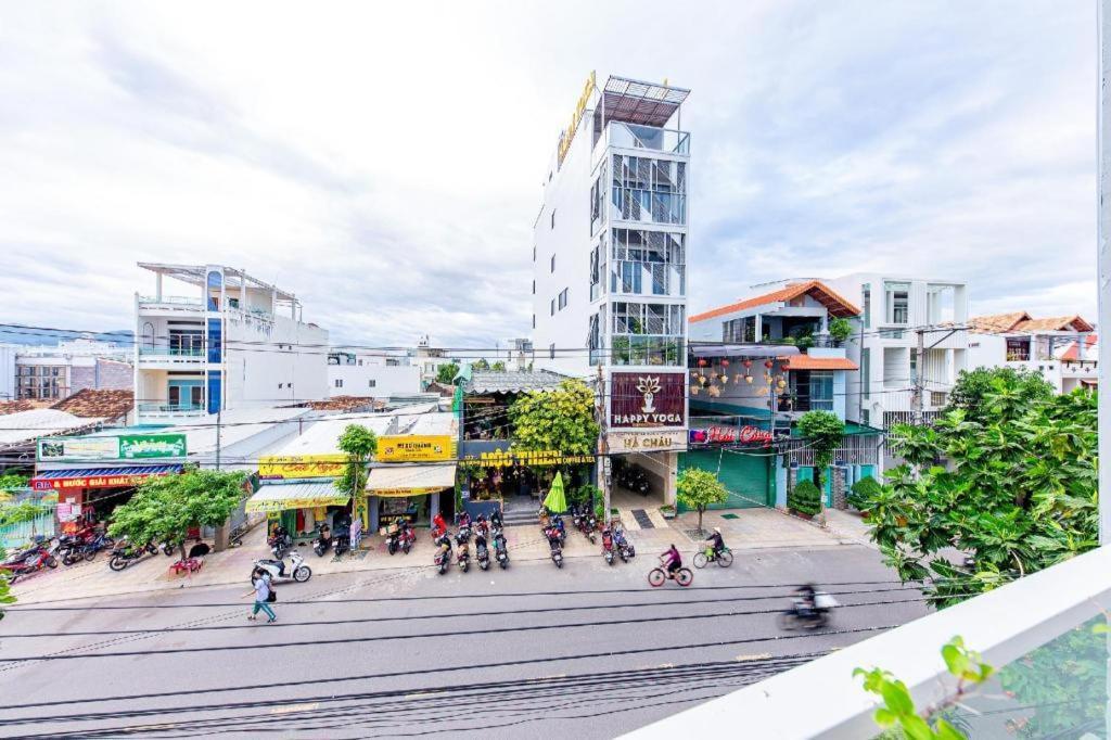 Oyo 587 Trang Long Hotell Nha Trang Eksteriør bilde